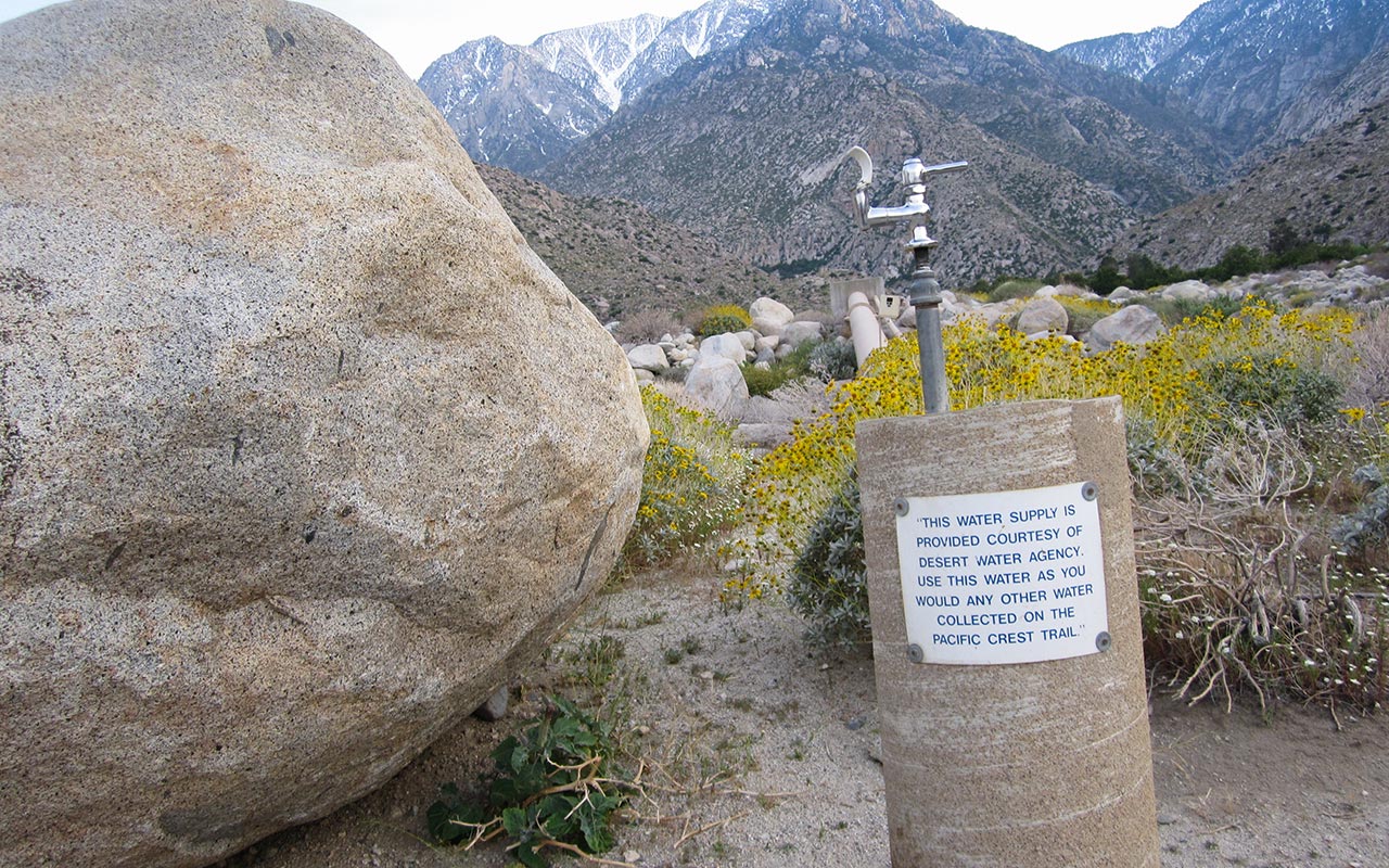 Free Desert Water Agency Water Fountain