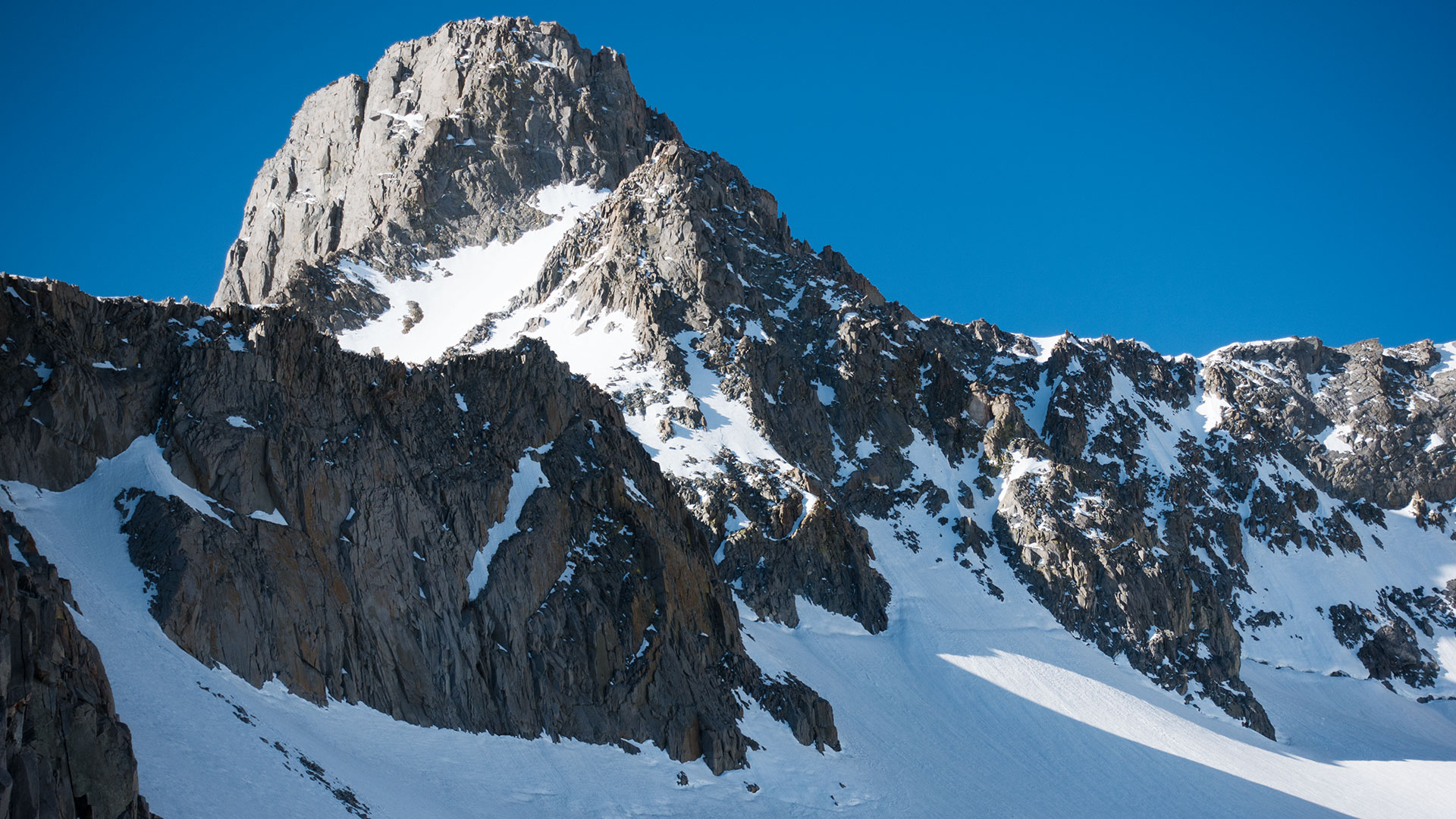 Mount Sill and the L-Shaped (North) Couloir from the Palisade Glacier