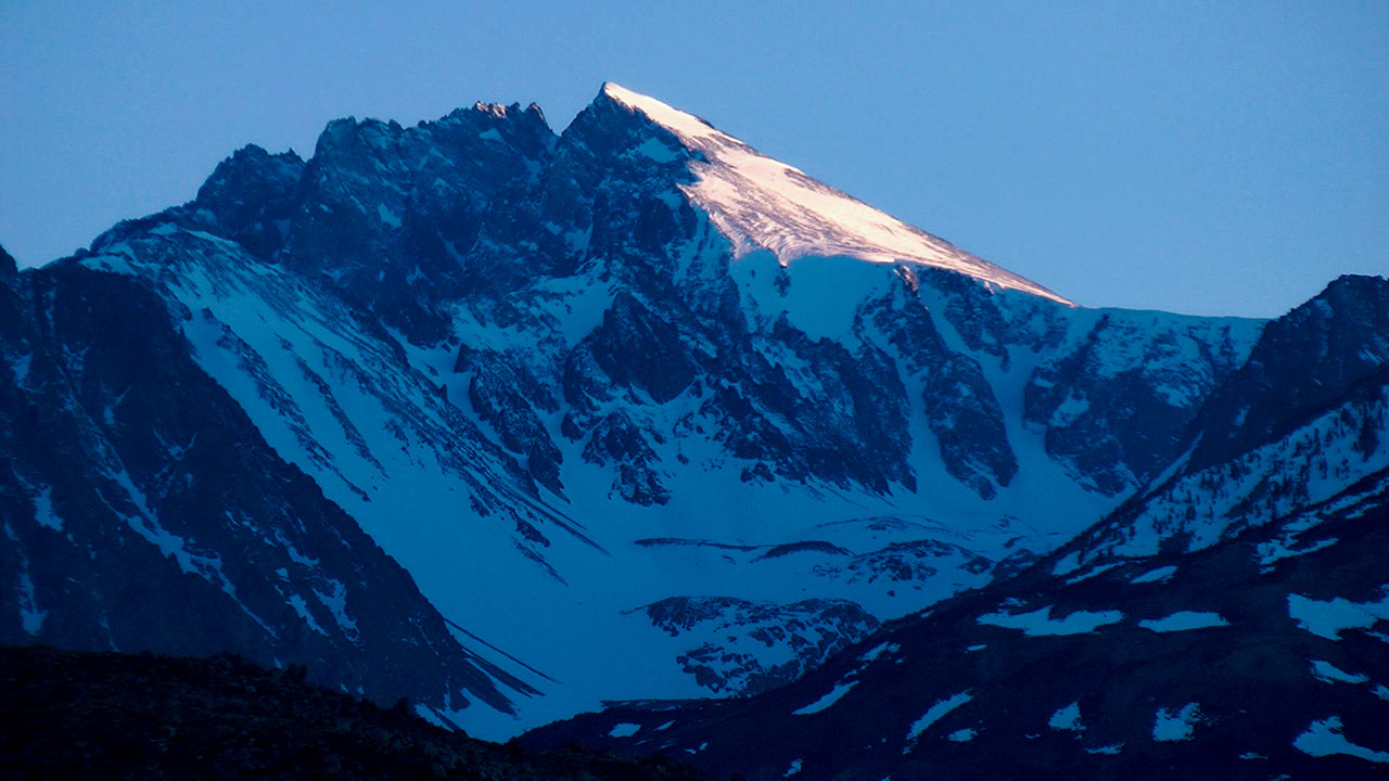 Split Mountain: North Face & Alpenglow