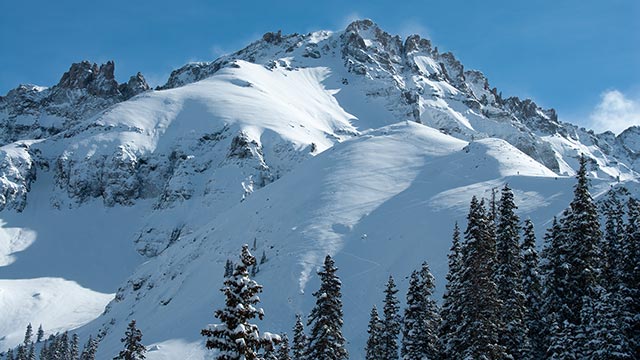 Skiing Palmyra Peak