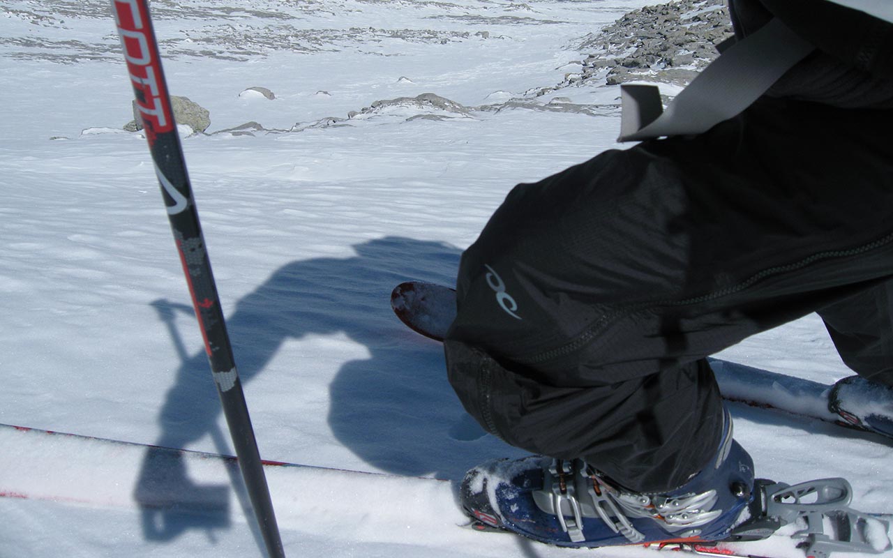 Skiing Mount Tyndall's North Rib
