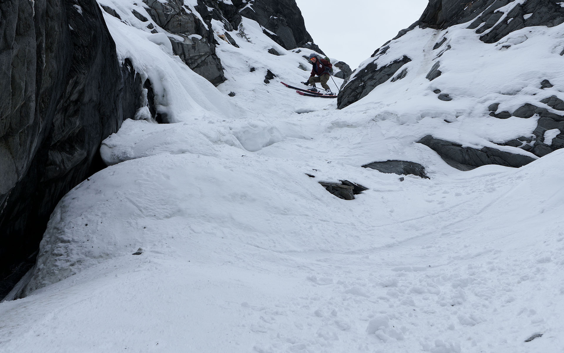 Matt Dixon contemplates the crux on Southern California's Wright Mountain