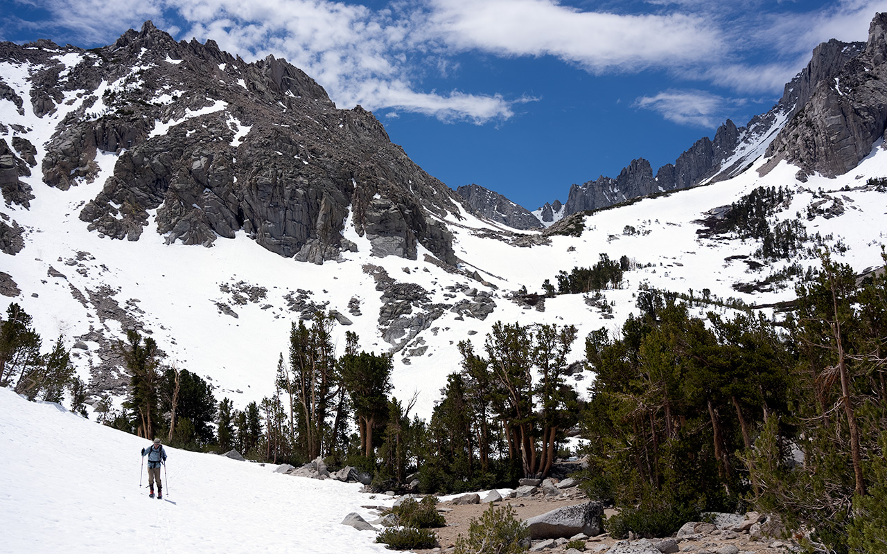 Robinson Lake & University Pass